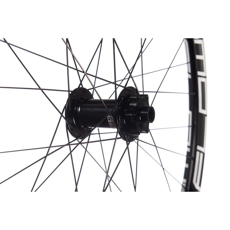 Stans No Tubes Flow EX3 Wheel Front 29 / 622 Holes: 32 20mm TA 110mm Boost Disc IS 6-bolt